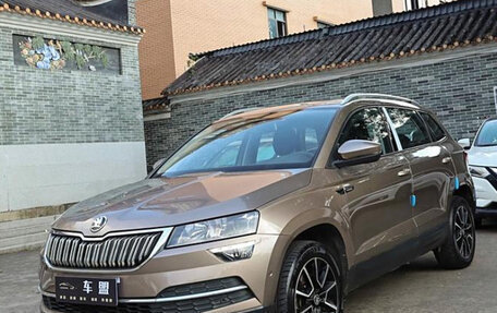 Skoda Karoq I, 2021 год, 1 780 000 рублей, 1 фотография