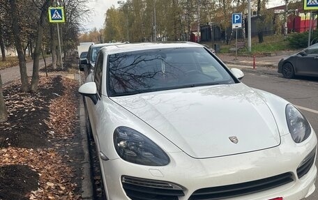 Porsche Cayenne III, 2013 год, 2 985 000 рублей, 8 фотография