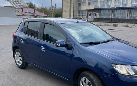 Renault Sandero II рестайлинг, 2016 год, 1 050 000 рублей, 3 фотография