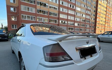 Nissan Gloria XI, 2002 год, 430 000 рублей, 3 фотография