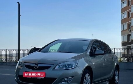 Opel Astra J, 2011 год, 680 000 рублей, 3 фотография