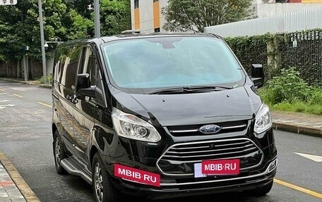 Ford Tourneo Custom I рестайлинг, 2021 год, 3 260 000 рублей, 10 фотография