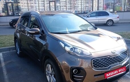 KIA Sportage IV рестайлинг, 2018 год, 2 370 000 рублей, 3 фотография