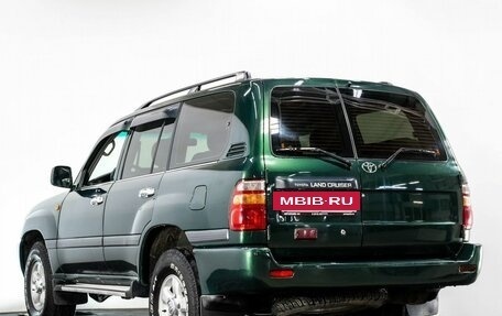 Toyota Land Cruiser 100 рестайлинг 2, 1999 год, 2 000 000 рублей, 6 фотография