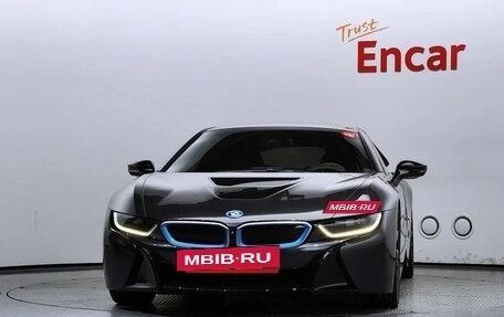 BMW i8 I рестайлинг, 2015 год, 6 100 000 рублей, 3 фотография