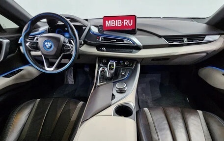 BMW i8 I рестайлинг, 2015 год, 6 100 000 рублей, 7 фотография