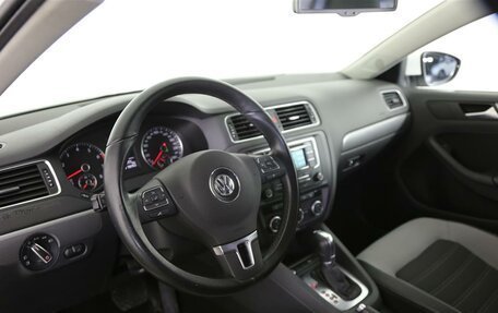 Volkswagen Jetta VI, 2013 год, 1 037 000 рублей, 15 фотография