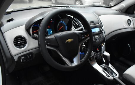 Chevrolet Cruze II, 2013 год, 898 000 рублей, 10 фотография