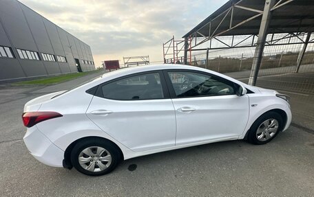 Hyundai Elantra V, 2015 год, 1 135 000 рублей, 2 фотография