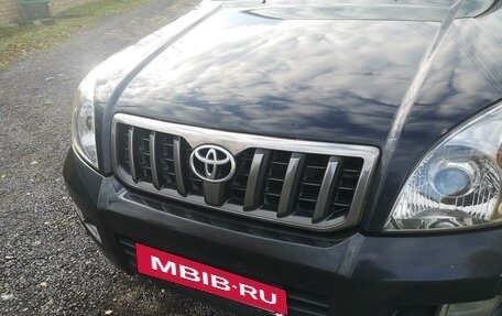 Toyota Land Cruiser Prado 120 рестайлинг, 2008 год, 2 350 000 рублей, 26 фотография