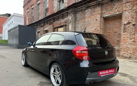 BMW 1 серия, 2008 год, 2 300 000 рублей, 5 фотография