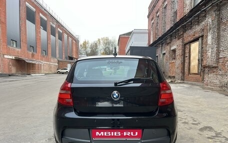 BMW 1 серия, 2008 год, 2 300 000 рублей, 4 фотография