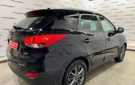 Hyundai ix35 I рестайлинг, 2015 год, 1 690 000 рублей, 20 фотография