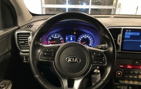 KIA Sportage IV рестайлинг, 2018 год, 2 525 000 рублей, 10 фотография