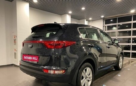 KIA Sportage IV рестайлинг, 2018 год, 2 525 000 рублей, 3 фотография