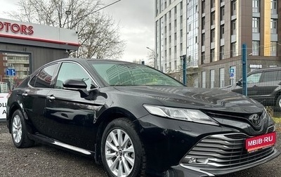 Toyota Camry, 2018 год, 2 750 000 рублей, 1 фотография