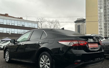 Toyota Camry, 2018 год, 2 750 000 рублей, 5 фотография