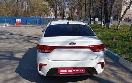 KIA Rio IV, 2020 год, 1 000 000 рублей, 4 фотография