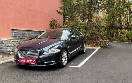 Jaguar XJ IV (X351), 2010 год, 2 500 000 рублей, 9 фотография