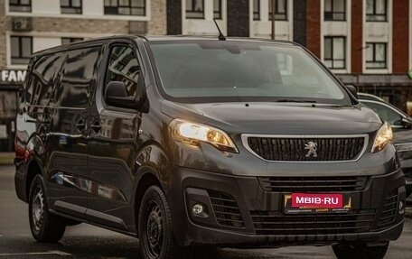 Peugeot Expert, 2018 год, 2 260 000 рублей, 1 фотография