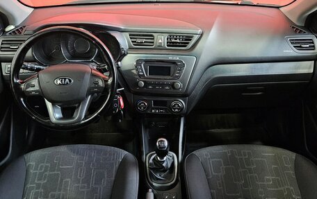 KIA Rio III рестайлинг, 2013 год, 985 000 рублей, 9 фотография