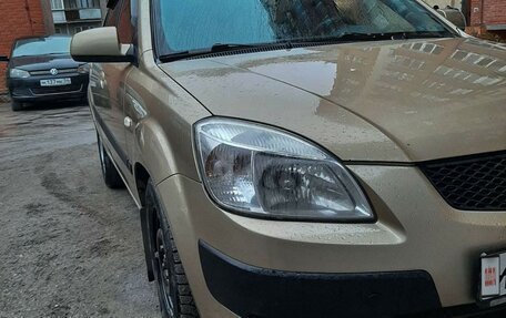 KIA Rio II, 2006 год, 385 000 рублей, 2 фотография