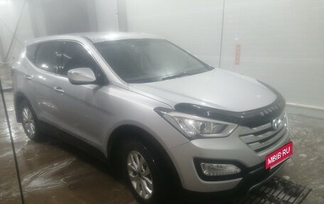 Hyundai Santa Fe III рестайлинг, 2013 год, 1 800 000 рублей, 2 фотография