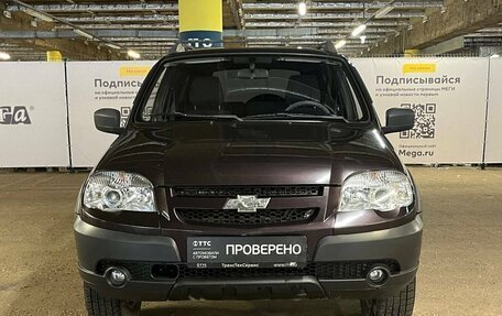 Chevrolet Niva I рестайлинг, 2015 год, 854 000 рублей, 2 фотография