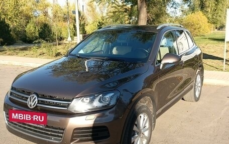 Volkswagen Touareg III, 2011 год, 2 000 000 рублей, 3 фотография