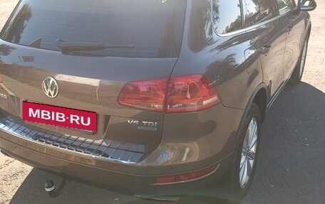 Volkswagen Touareg III, 2011 год, 2 000 000 рублей, 6 фотография