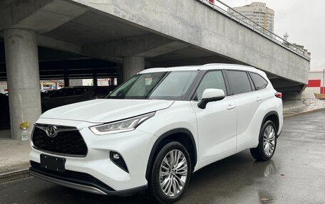 Toyota Highlander, 2024 год, 6 750 000 рублей, 4 фотография