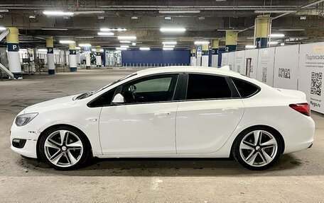 Opel Astra J, 2013 год, 967 000 рублей, 8 фотография