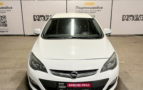 Opel Astra J, 2013 год, 967 000 рублей, 2 фотография