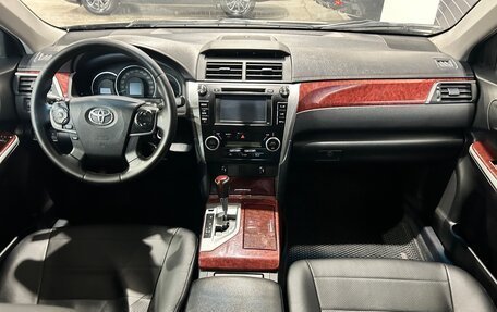 Toyota Camry, 2014 год, 1 670 000 рублей, 12 фотография