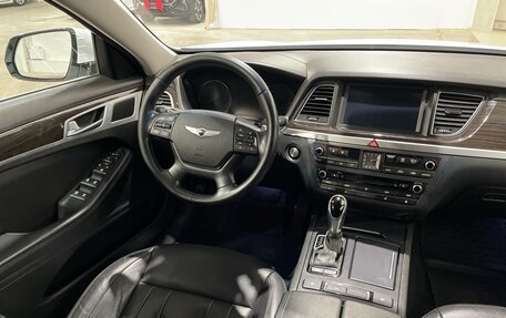 Hyundai Genesis II, 2015 год, 1 980 000 рублей, 11 фотография