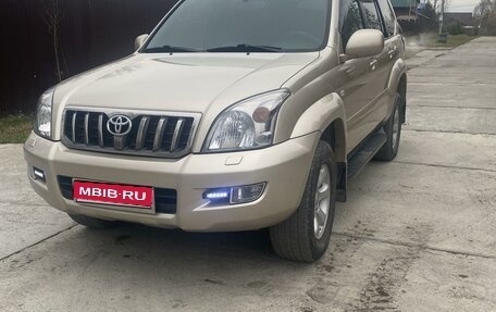 Toyota Land Cruiser Prado 120 рестайлинг, 2008 год, 2 997 000 рублей, 1 фотография