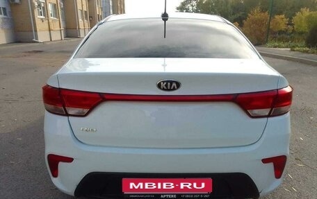 KIA Rio IV, 2017 год, 1 000 000 рублей, 5 фотография