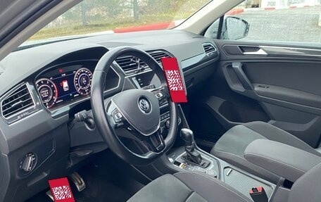 Volkswagen Tiguan II, 2018 год, 4 050 000 рублей, 13 фотография