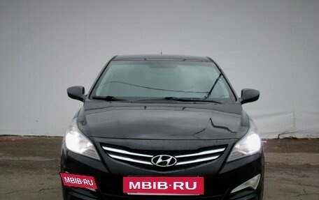 Hyundai Solaris II рестайлинг, 2014 год, 790 000 рублей, 2 фотография