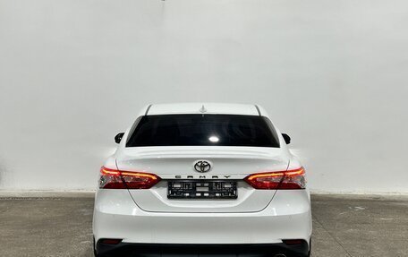 Toyota Camry, 2018 год, 2 529 000 рублей, 6 фотография