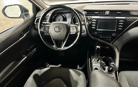 Toyota Camry, 2018 год, 2 529 000 рублей, 14 фотография