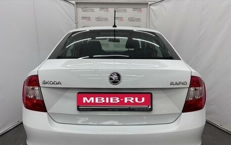 Skoda Rapid I, 2016 год, 980 000 рублей, 6 фотография