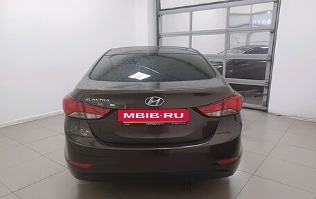 Hyundai Elantra V, 2015 год, 1 200 000 рублей, 6 фотография