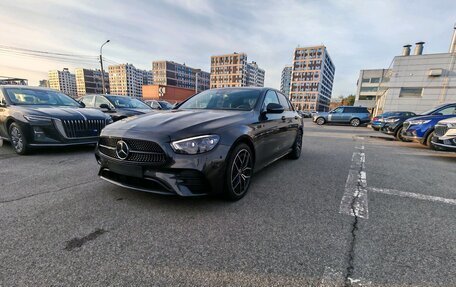 Mercedes-Benz E-Класс, 2021 год, 6 200 000 рублей, 1 фотография