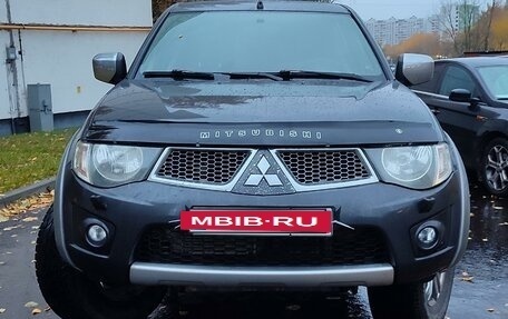 Mitsubishi L200 IV рестайлинг, 2012 год, 1 700 000 рублей, 22 фотография