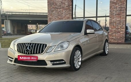 Mercedes-Benz E-Класс, 2011 год, 1 850 000 рублей, 14 фотография