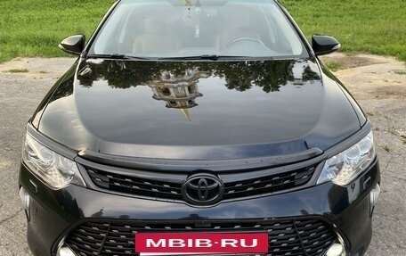 Toyota Camry, 2018 год, 2 350 000 рублей, 6 фотография