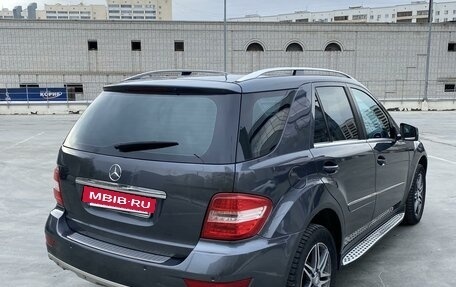 Mercedes-Benz M-Класс, 2011 год, 1 700 000 рублей, 4 фотография