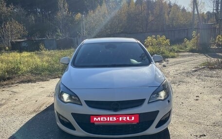 Opel Astra J, 2013 год, 800 000 рублей, 7 фотография