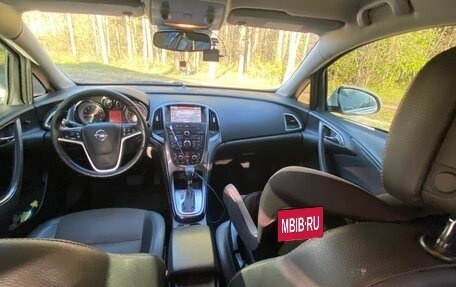 Opel Astra J, 2013 год, 800 000 рублей, 6 фотография